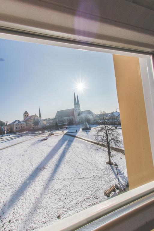 Hotel Muenchner Hof Альтёттинг Экстерьер фото